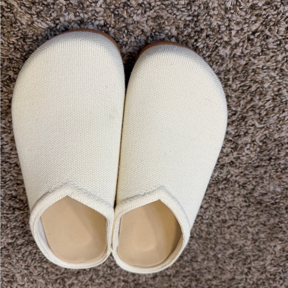 Rothy’s casual clog